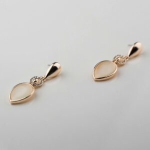 Minimalist Horizon Hoops